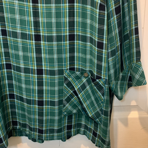 J. Jill Green and Black 3/4 Sleeve Boxy Tunic - Picture 3 of 4